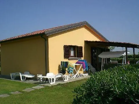 Schoene Wohnung Mit Garten In Cecina Cecina  Apartment Cecina (Livorno)