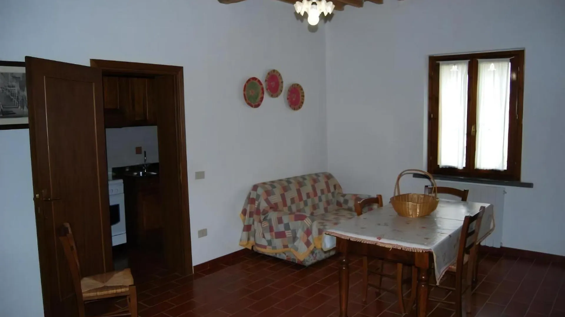 Apartment Schoene Wohnung Mit Garten In Cecina Cecina
